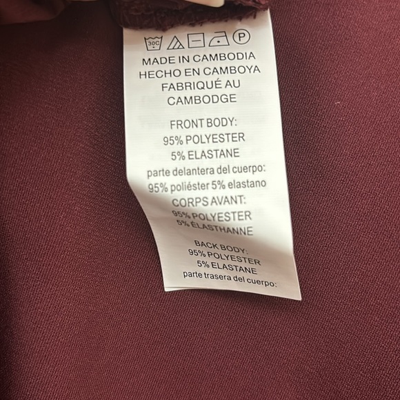 Michael Michael Kors sequined v-neck sleeveless burgundy top Size Large - Picture 6 of 7